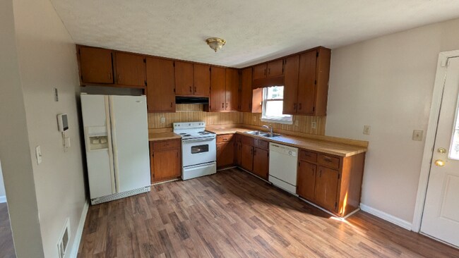 Foto del edificio - 2720 Oxford Ct