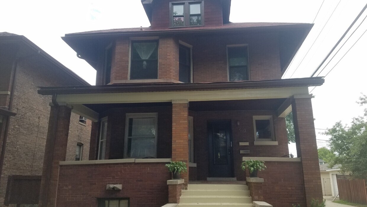 Primary Photo - 913 Wenonah Ave