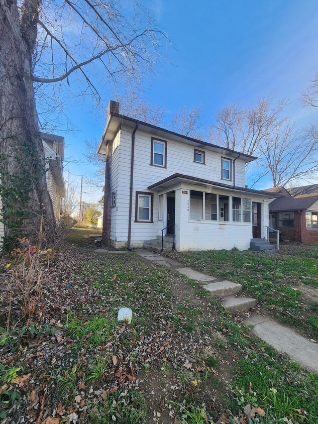 Primary Photo - WESTSIDE 2 BEDROOM DUPLEX on Harding and 2...