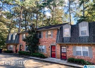 Primary Photo - 2 br, 2 bath House - 3939 Montclair Rd # 3939