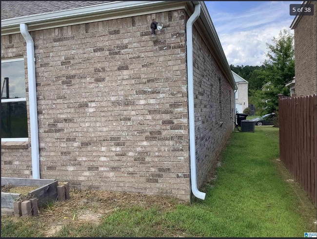 Building Photo - 516 Reading Ln