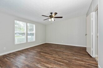 Building Photo - 30003 W Boardwalk Dr