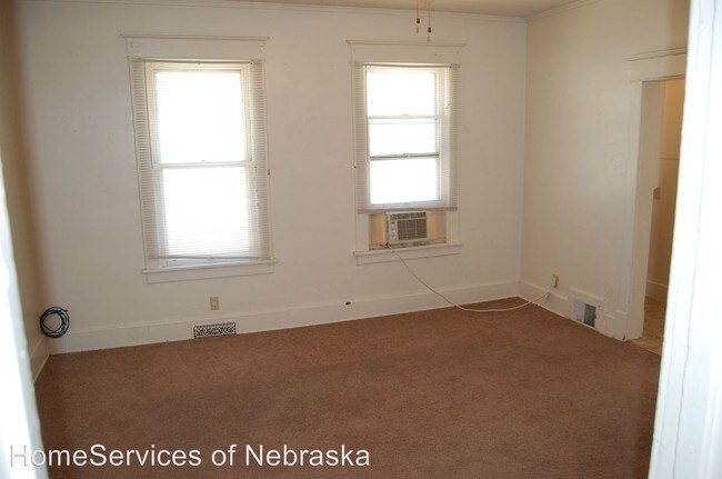 Building Photo - 1341 D St