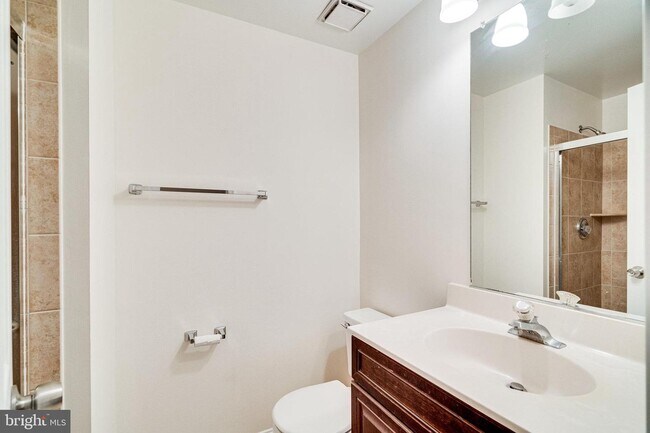 Foto del edificio - 12114 Wedgeway Ct