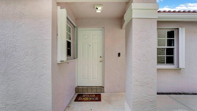 Building Photo - 8071 Stirrup Cay Ct