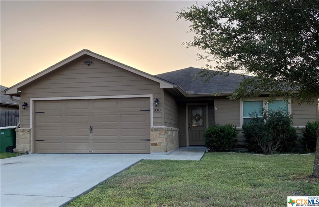 3010 Lenora Dr, Victoria, TX 77901 House Rental in Victoria, TX