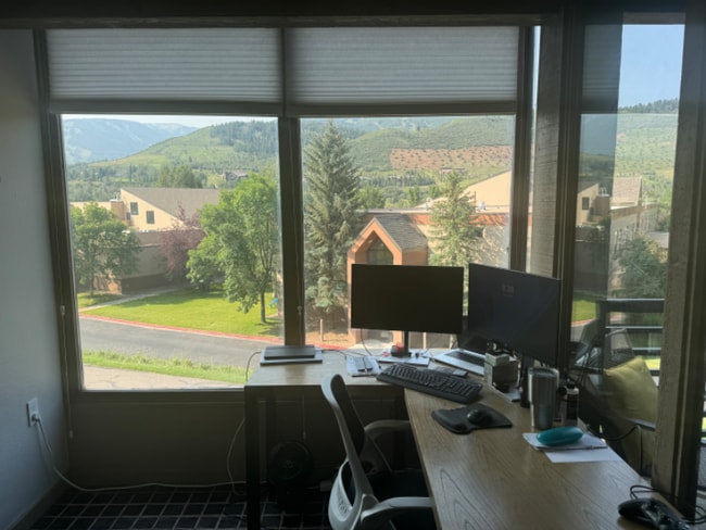 Foto del edificio - 816 W Beaver Creek Blvd