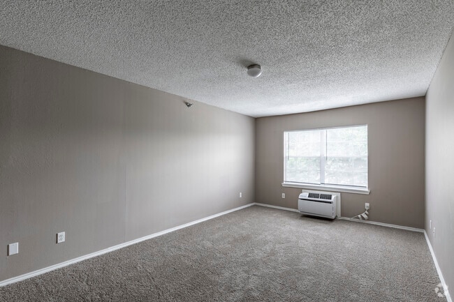 1BR, 1BA - 624SF - Cimarron Estates