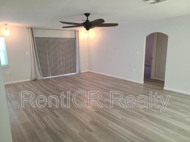 Building Photo - 8503 Redfield Dr