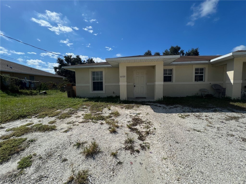 4533 26th St SW, Lehigh Acres, FL 33973 Townhome Rentals in Lehigh