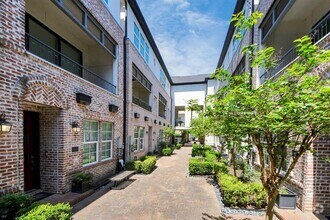 Building Photo - 6072 Kansas St