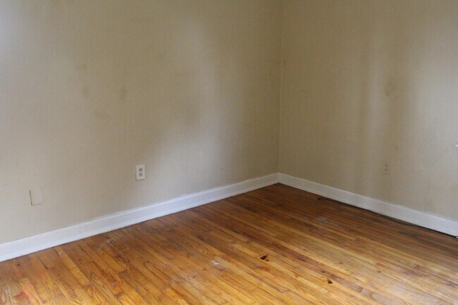 Foto del edificio - 515 S Shadowlawn Dr