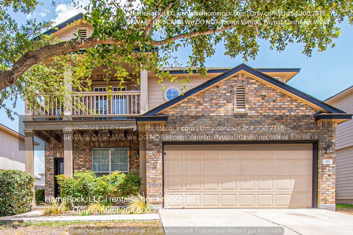 Primary Photo - 3 Bedroom 2 Bath Home Available NOW!