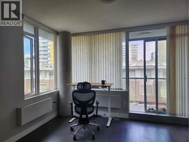 Building Photo - 9393 Tower Rd