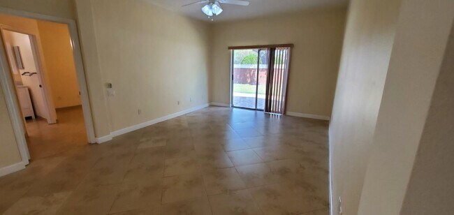 Foto del edificio - 3103 Crane's Cove Loop