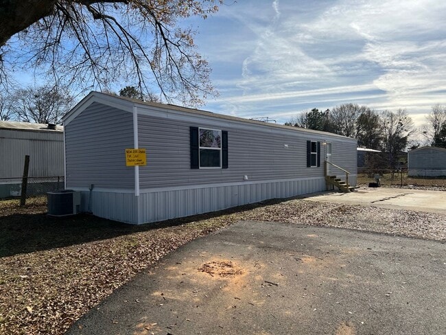 Building Photo - Oxford Estates - Lot 25