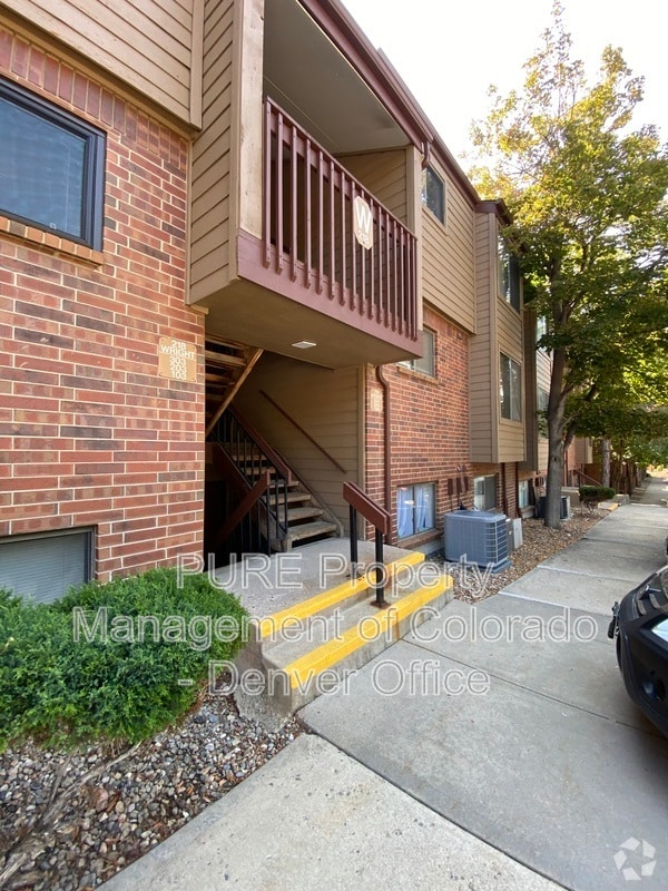 Building Photo - 218 Wright St