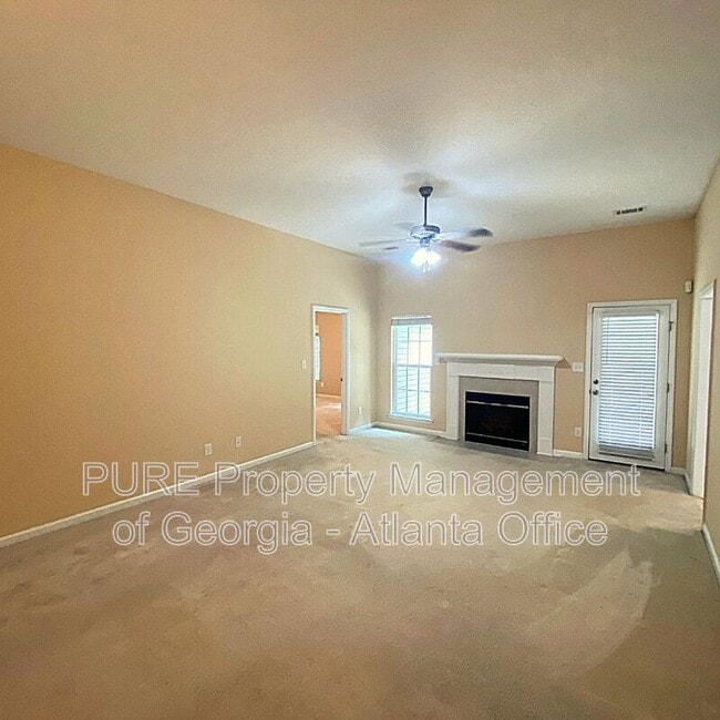 Foto del edificio - 2148 Sylvan Lake Dr