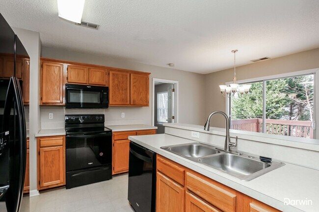 Building Photo - 676 Rebecca Jane Drive, Mooresville, NC 28115