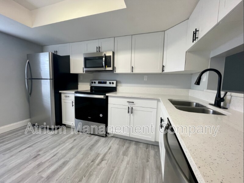 Foto principal - 5305 N Boulevard
