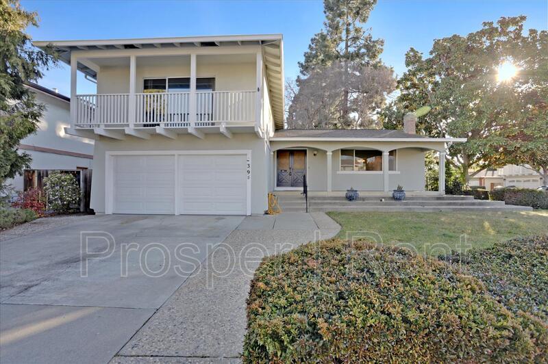 Primary Photo - 1398 Thunderbird Ave