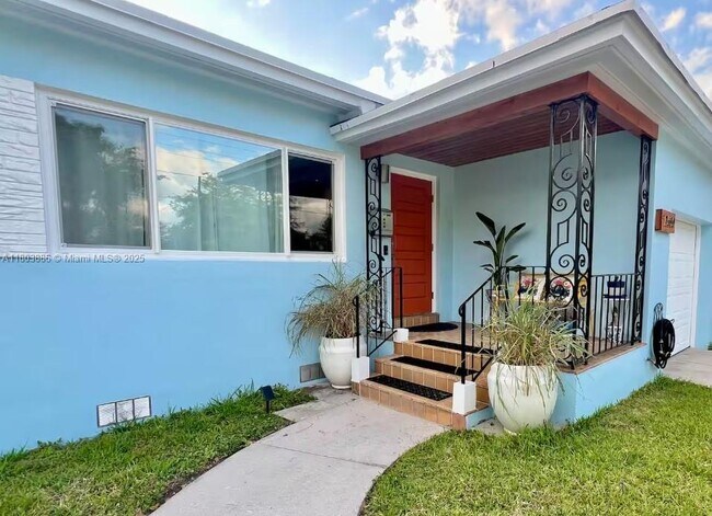 Foto del edificio - 12530 NE 4th Ave