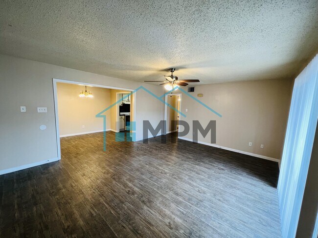 Foto del edificio - 109 Hudson Ln