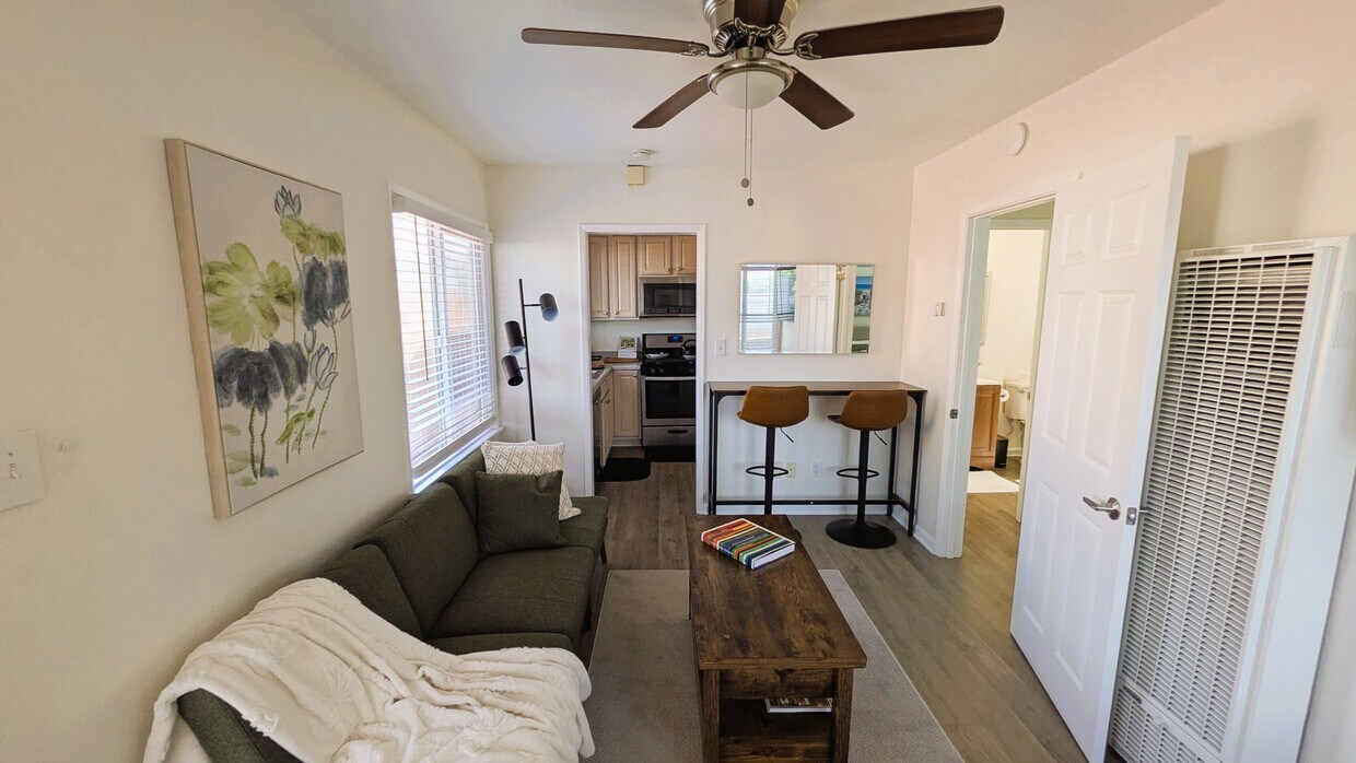 Living Room, Entry - 4379 Maryland St