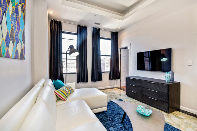 Living room with TV - Liberty Nexus
