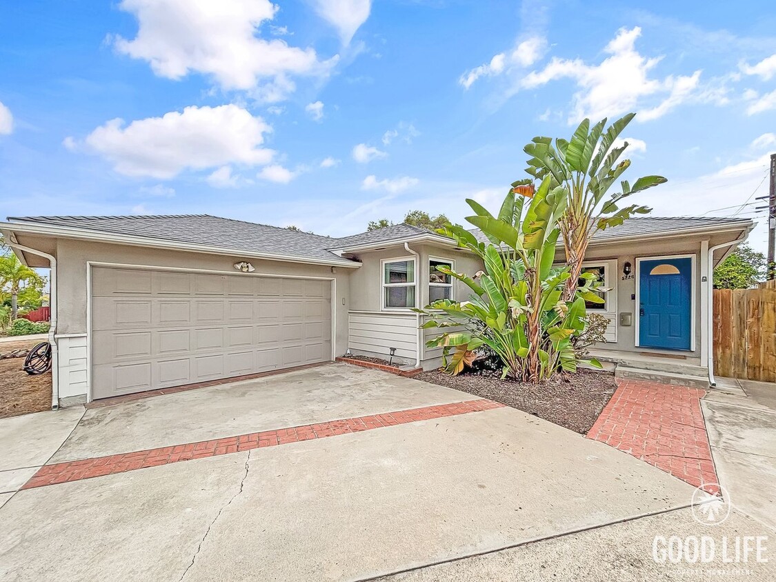 Foto principal - Beautiful 3BD/1.5BA Home in Allied Gardens...