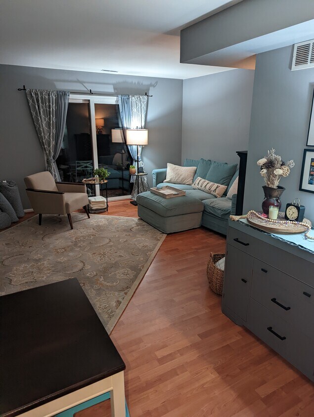 Foto principal - 794 York St