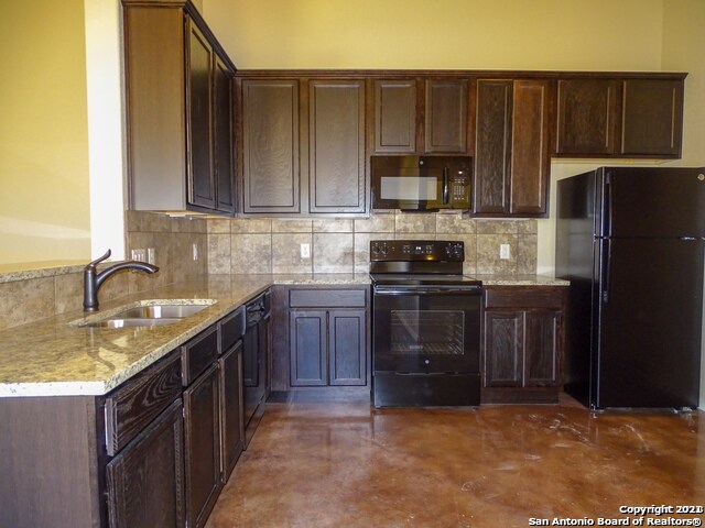 Foto del edificio - 2532 Pahmeyer Rd