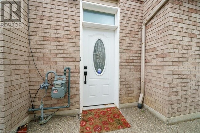 Building Photo - 39 Bonaparte Way