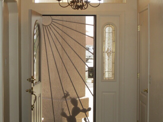 Foto del edificio - 2172 Tahoe Pl