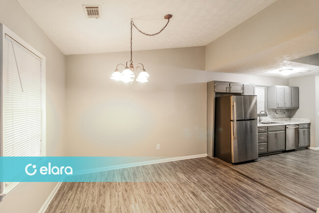 Building Photo - 130 Summerfield Dr