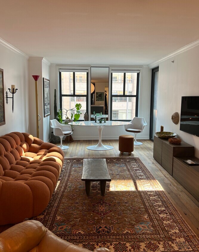 Foto principal - 631 D St NW