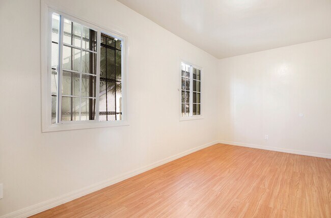 Foto del edificio - 4102 Ascot Ave