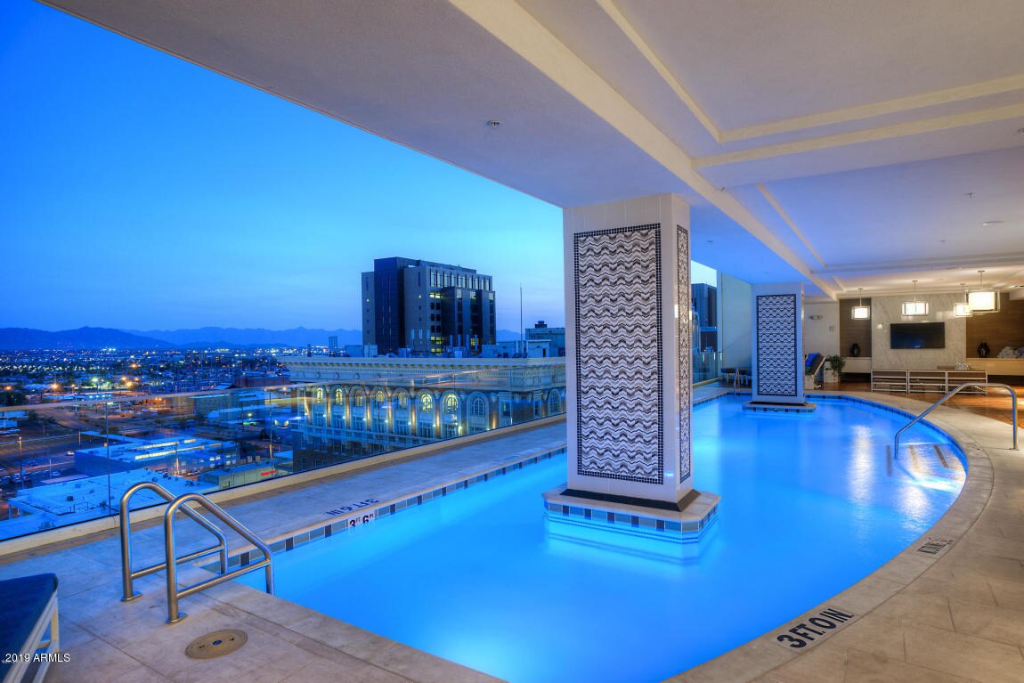 11 N Central Ave Unit 1703, Phoenix, AZ 85004 Room for Rent in