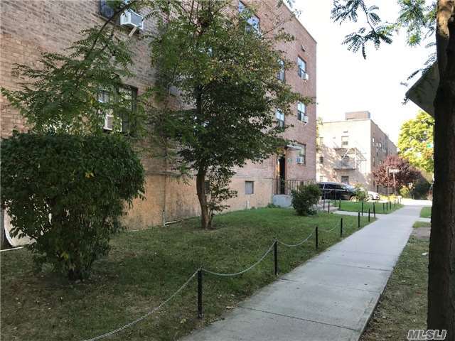 Building Photo - 78-36-78147 147th St