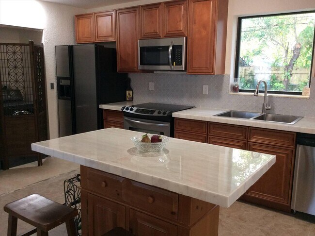 Foto del edificio - 2411 SW 45th Ave