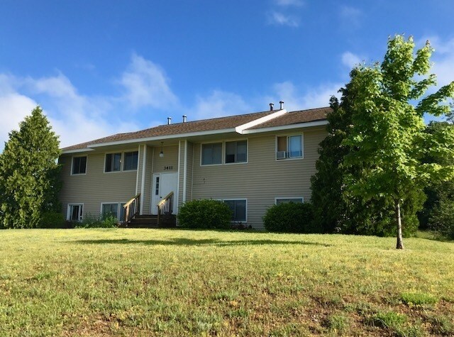Primary Photo - 3413 Mahoney Dr