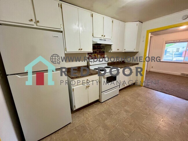 Foto del edificio - 1425 6th Ave S