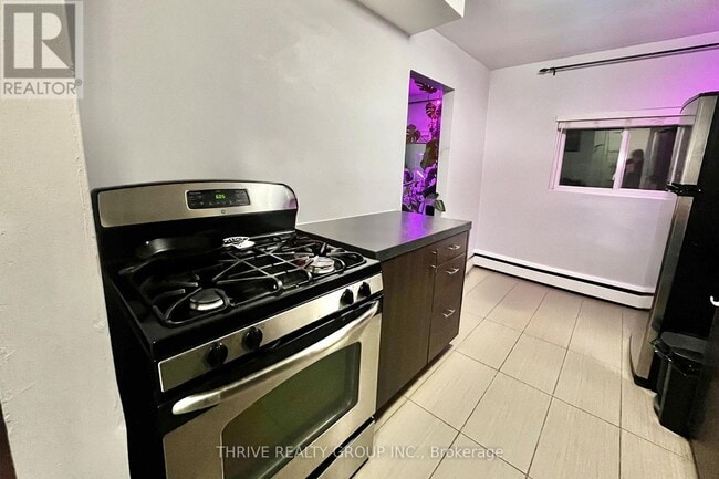 Building Photo - 23 McClary Ave