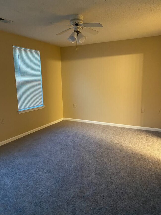 Dormitorio principal - 10024 Vanderbilt Circle
