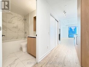 Building Photo - 35 Parliament St