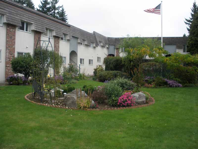 Building Photo - 133 SW Normandy Rd