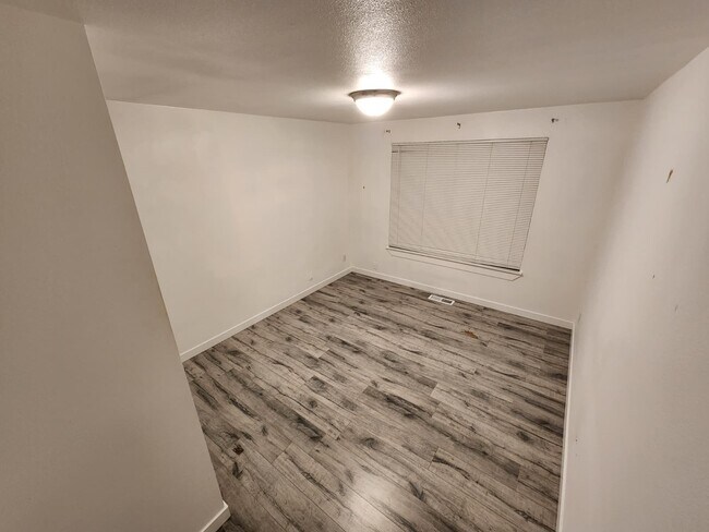 Foto del edificio - 2112 164th Ave NE