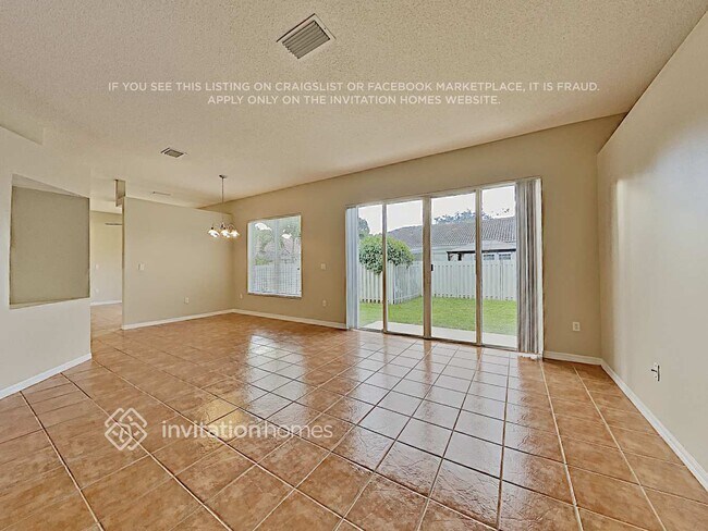Foto del edificio - 10698 SW 20th Ct