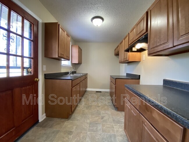 Foto del edificio - 850 Whitney Ave