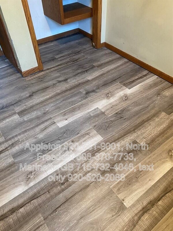 Building Photo - S7559 US-12